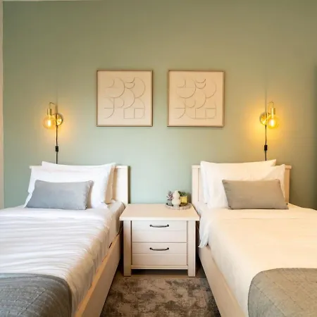 Cozy Luxury 2bd Near Sea * 斯利马